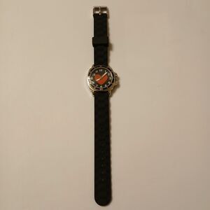 Undee Bandz Women's Heart Accent Dial Black Watch Japan Movt